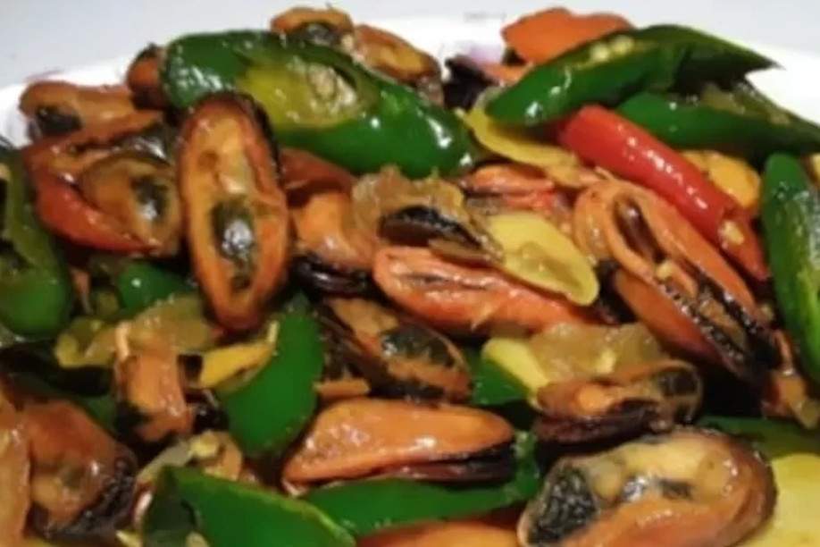 Tumis Kerang Cabai Hijau