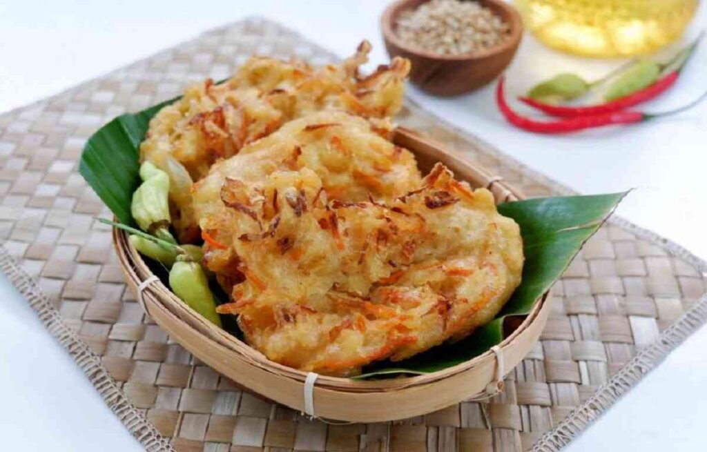 Bakwan Sayur Kol dan Wortel