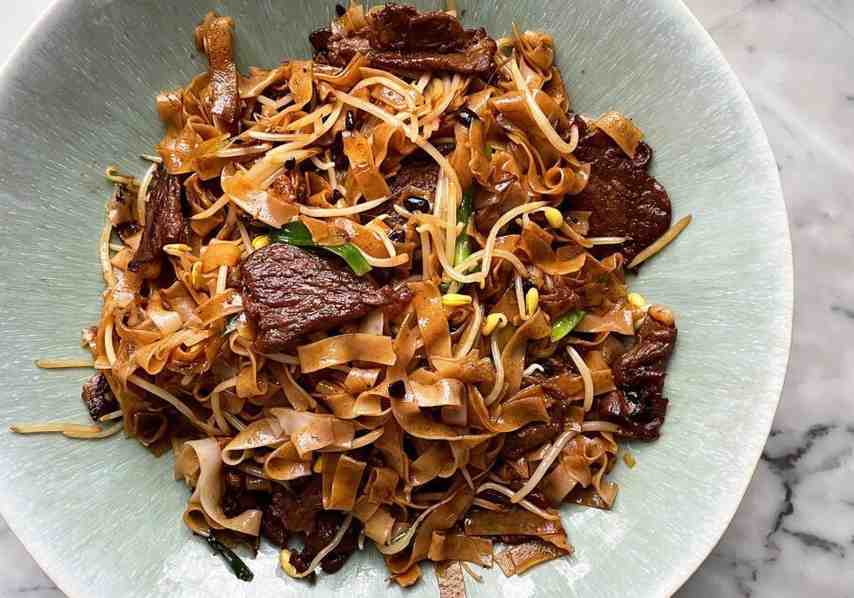Cantonese Beef Chow Fun